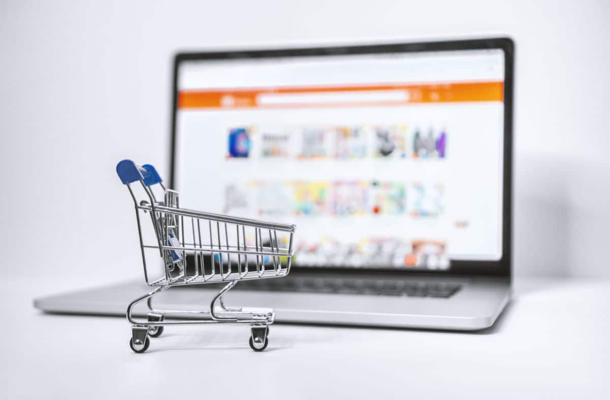 Boosting Customer Retention in Online Marketplaces