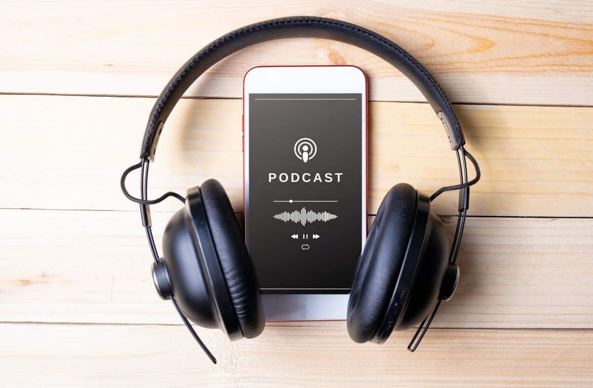 The Top eCommerce Podcasts for Marketplace Sellers